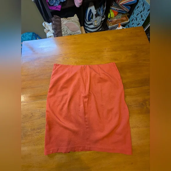 Cabi Women's Midi Skirt - Picture 6 of 15